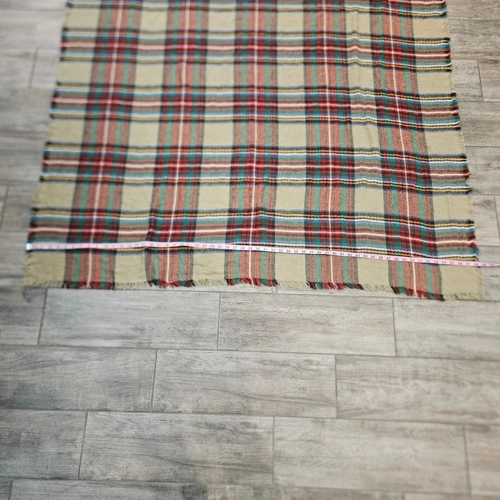 Unbranded oversized blanket